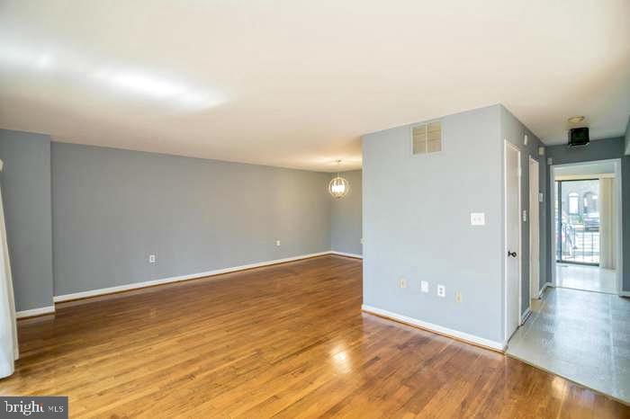 4928 SAUQUOIT LN