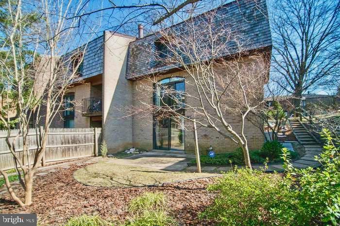 4928 SAUQUOIT LN
