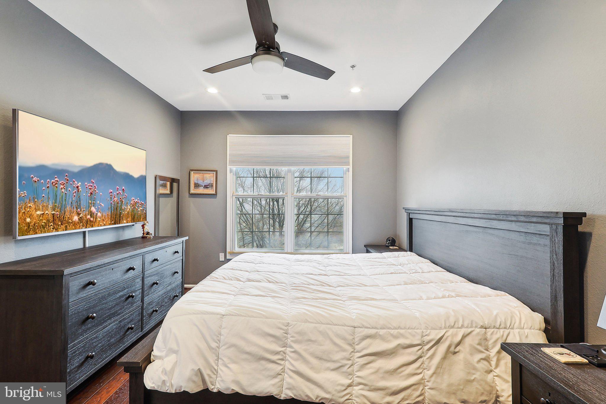 3009 NICOSH CIRCLE 4410
