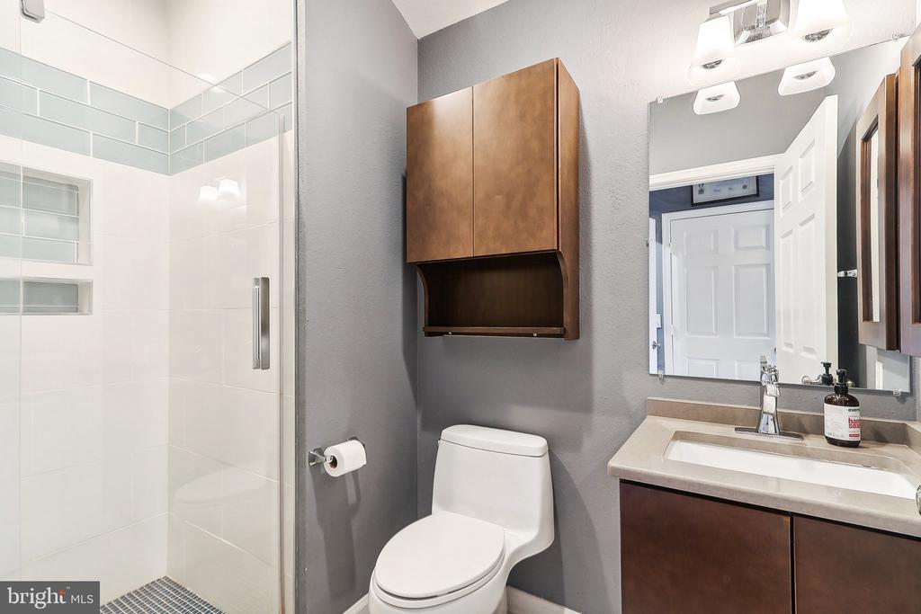 3009 NICOSH CIRCLE 4410
