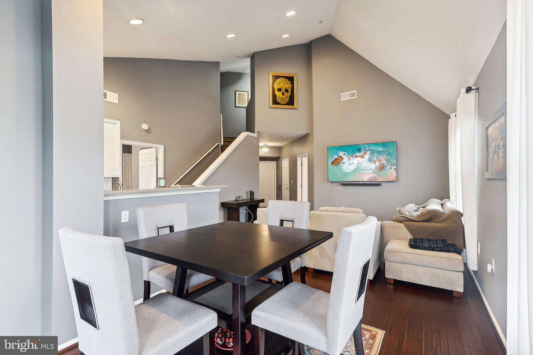 3009 NICOSH CIRCLE 4410