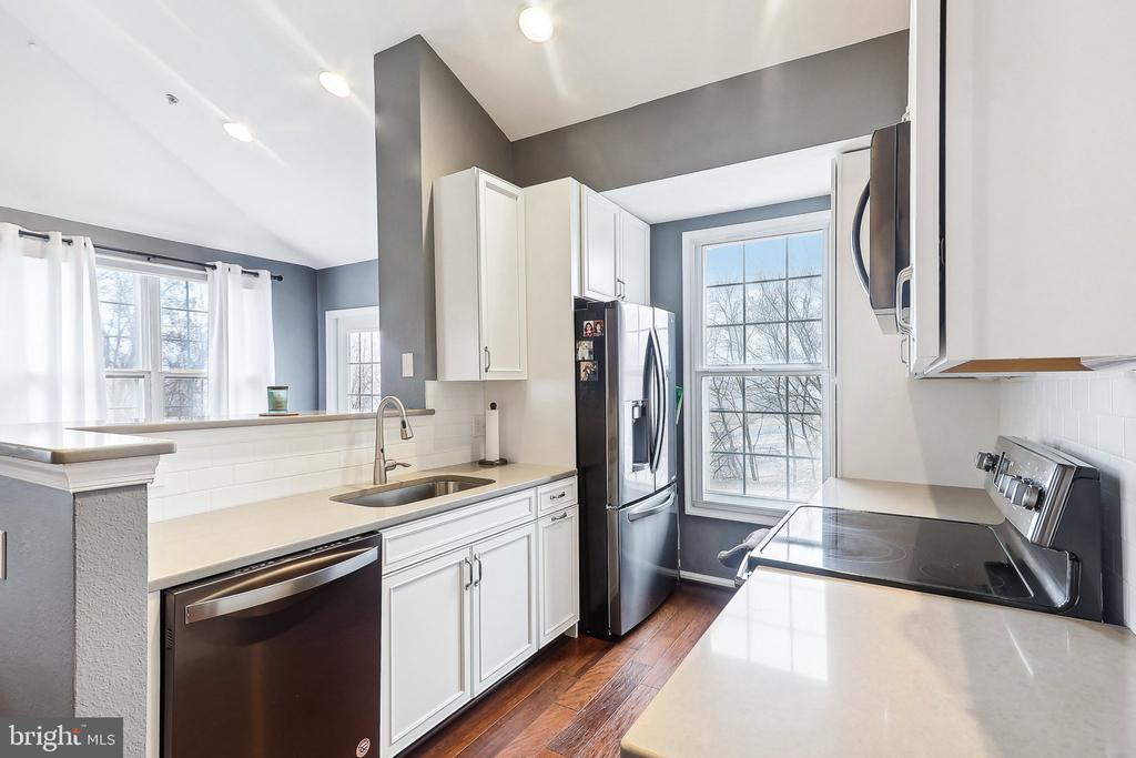 3009 NICOSH CIRCLE 4410