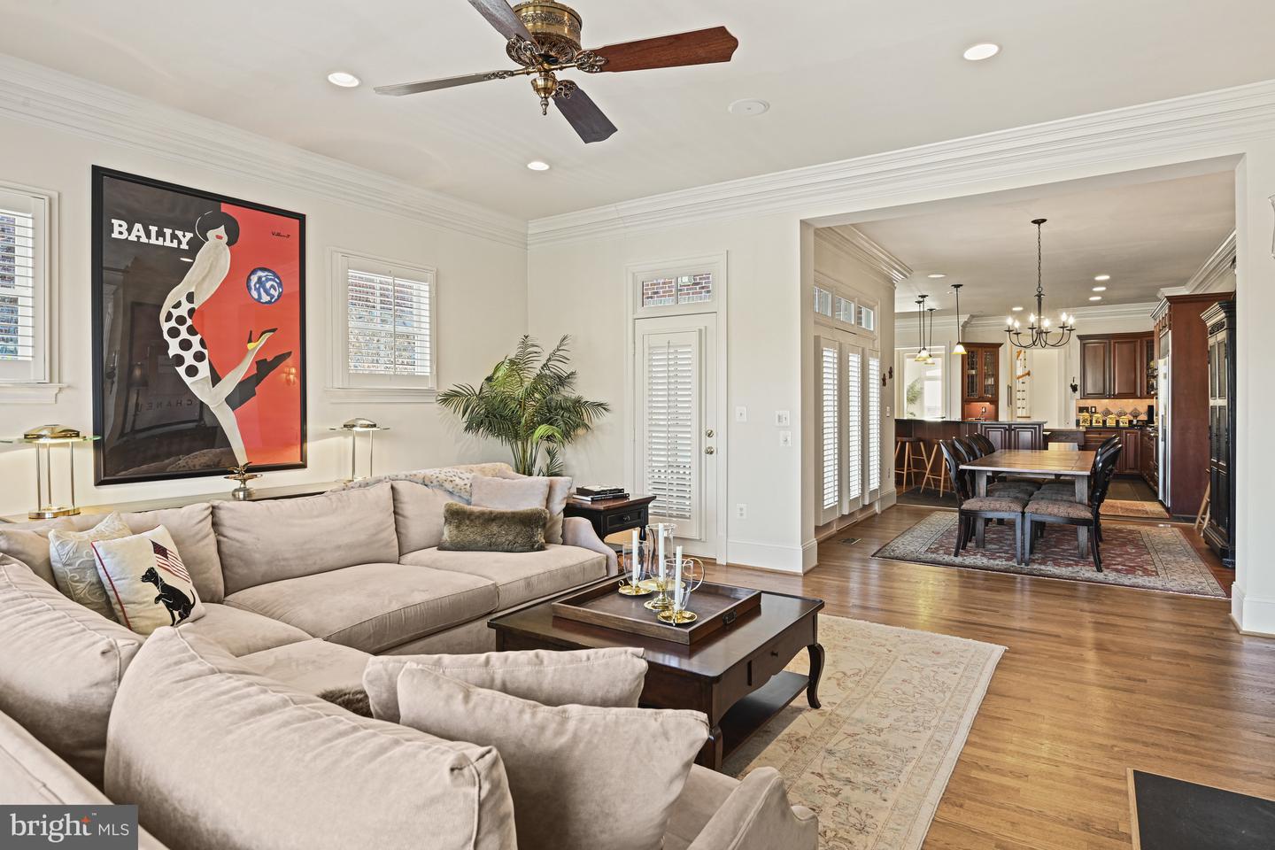7218 Farm Meadow Ct