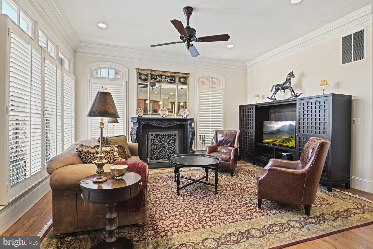 7218 Farm Meadow Ct