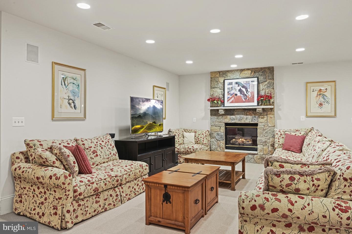7218 Farm Meadow Ct