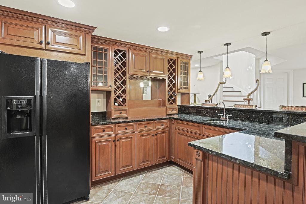 7218 Farm Meadow Ct