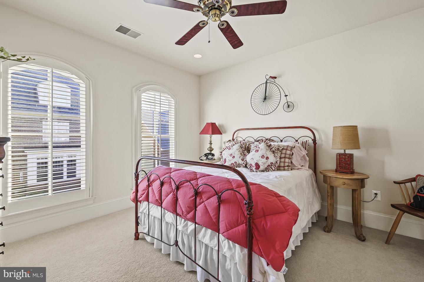 7218 Farm Meadow Ct