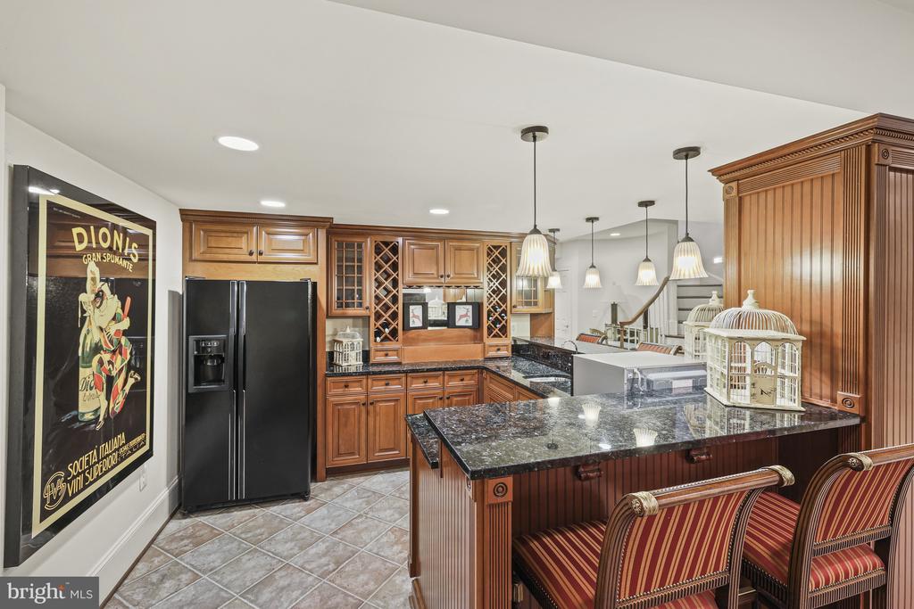 7218 Farm Meadow Ct
