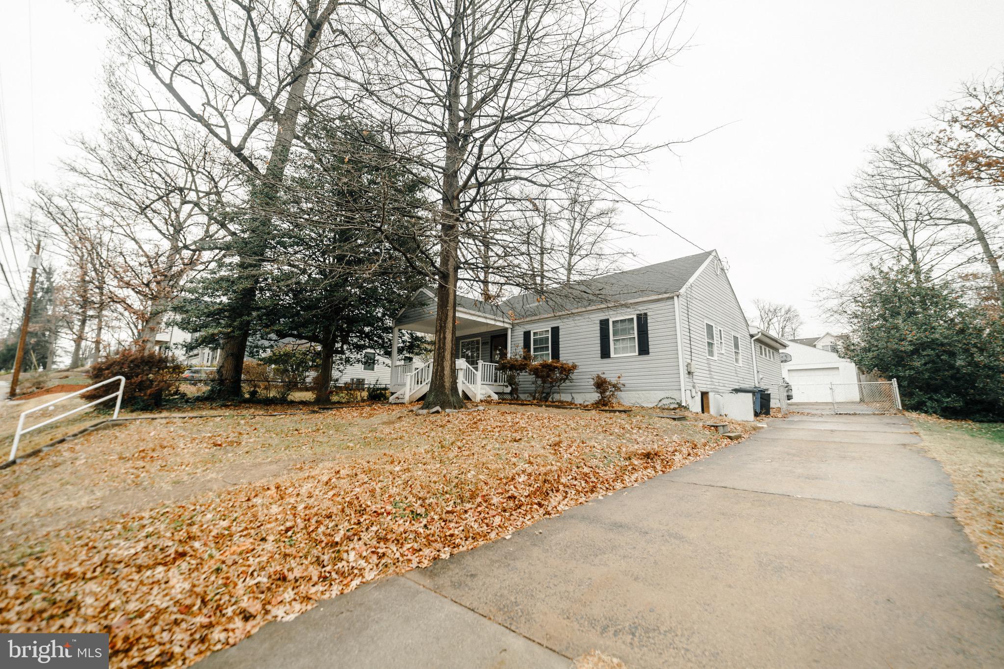 2005 Griffith Rd