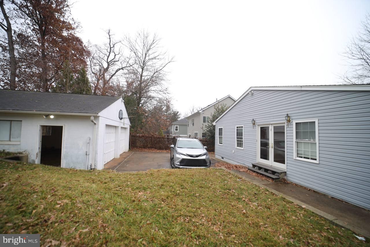 2005 Griffith Rd