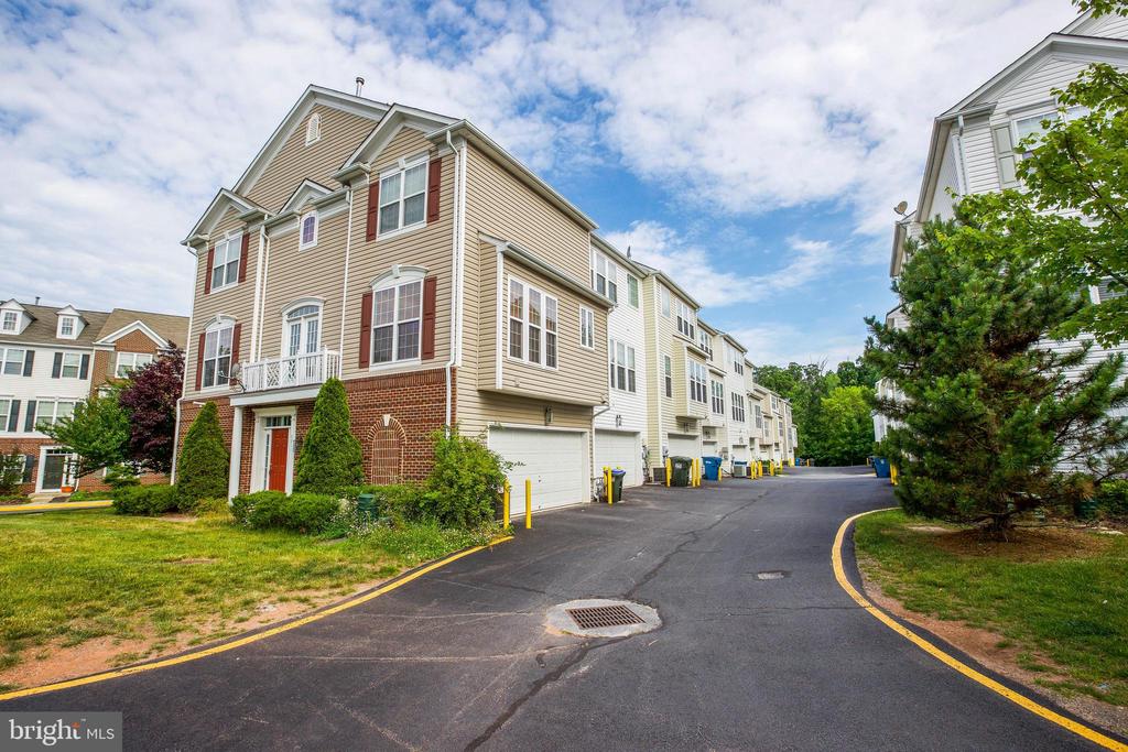 5311 GRANITE STEP TRAIL