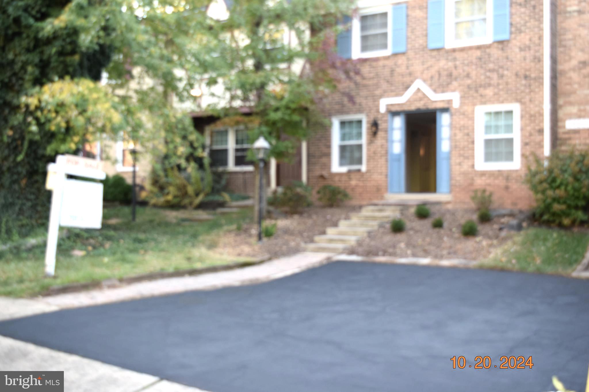 14857 Leicester Ct