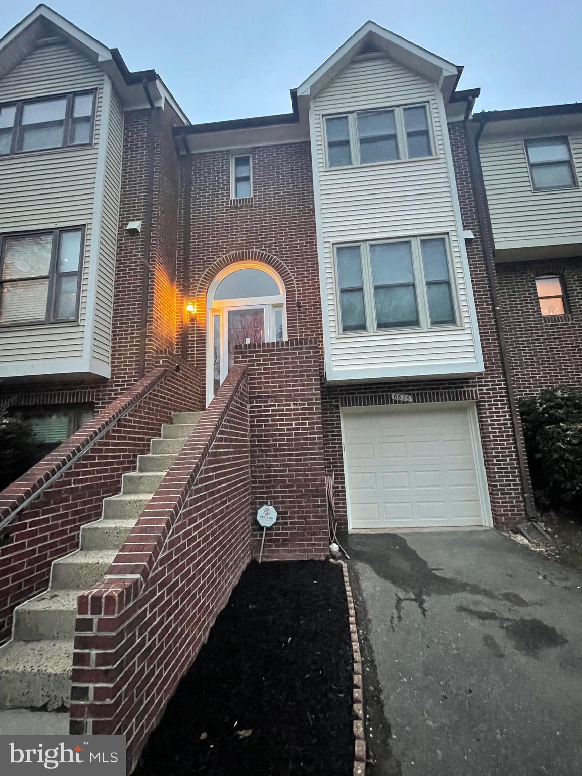 6626 WESTBURY OAKS CT