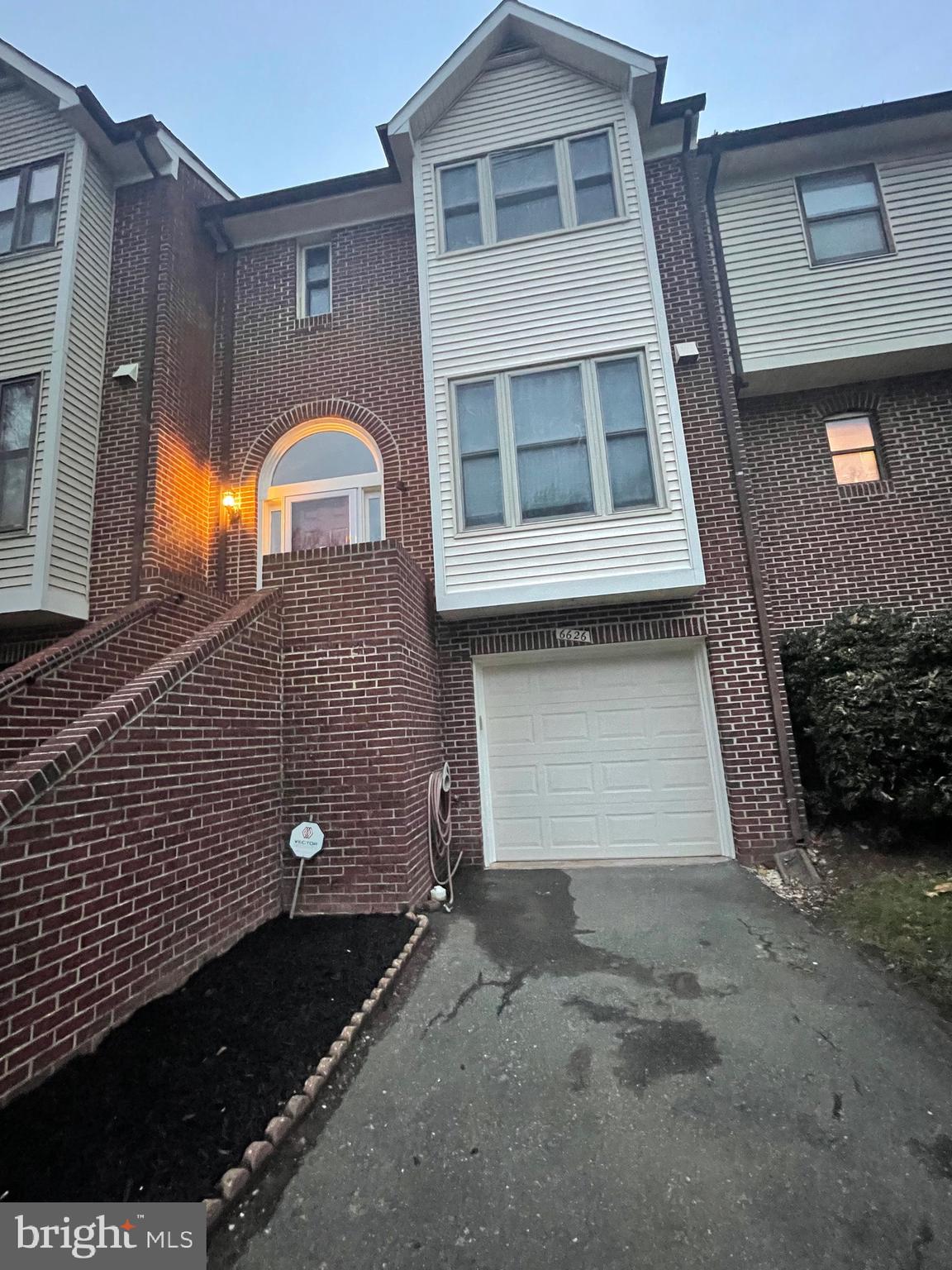 6626 WESTBURY OAKS CT