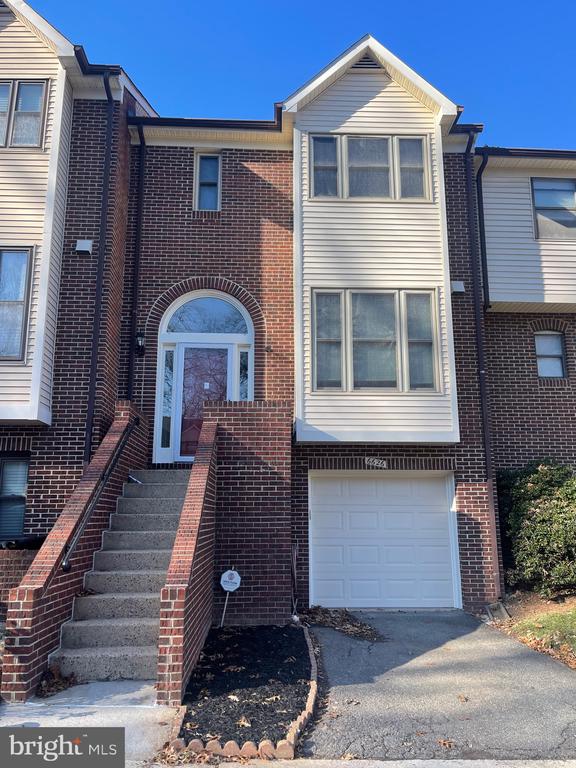 6626 WESTBURY OAKS CT