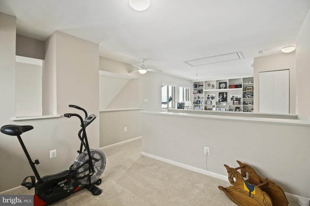 11305 Harborside Cluster
