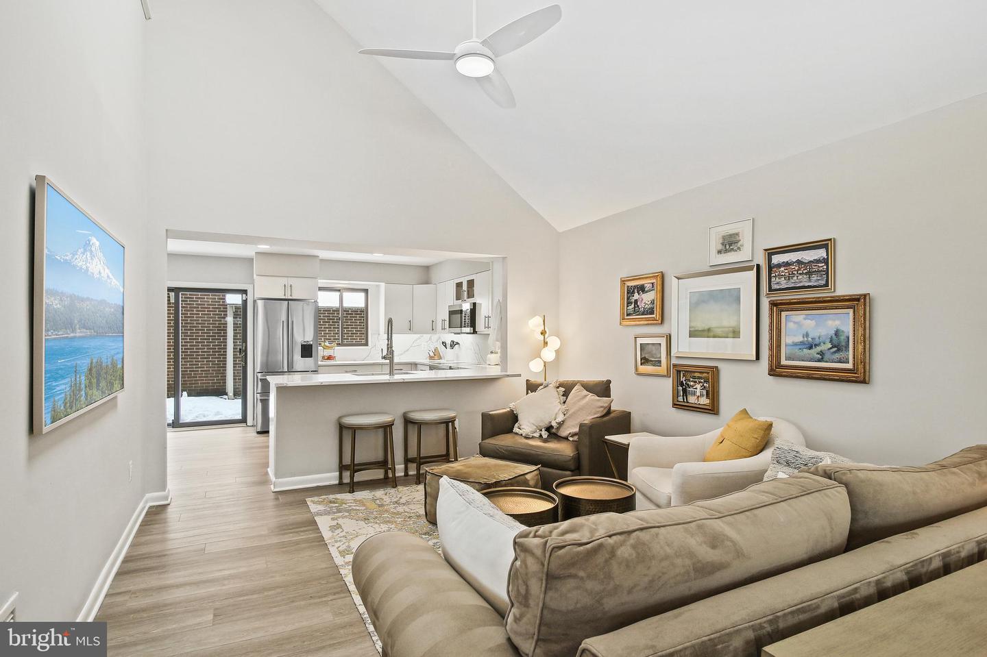 11305 Harborside Cluster