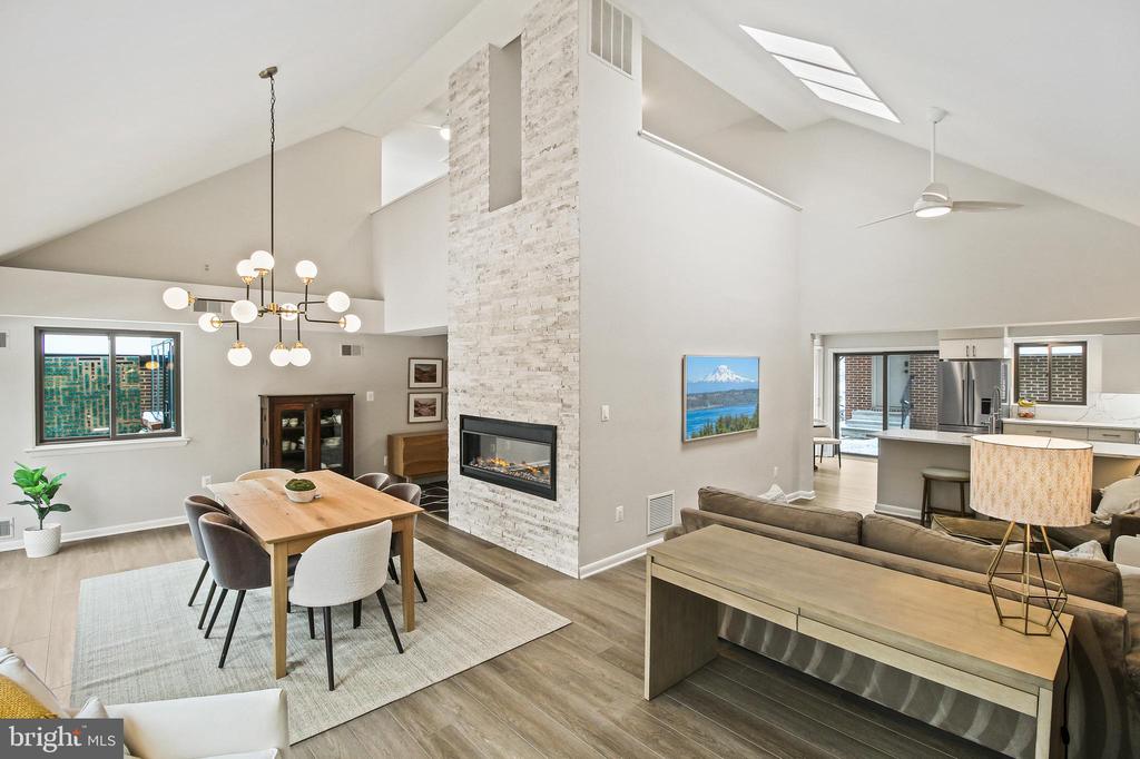 11305 Harborside Cluster
