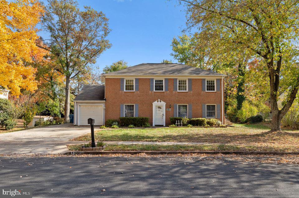 13609 ELLENDALE DR