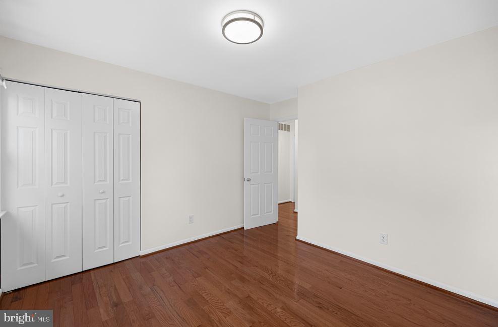 13609 ELLENDALE DR