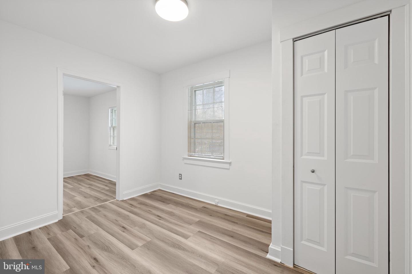8401 CENTRAL AVE