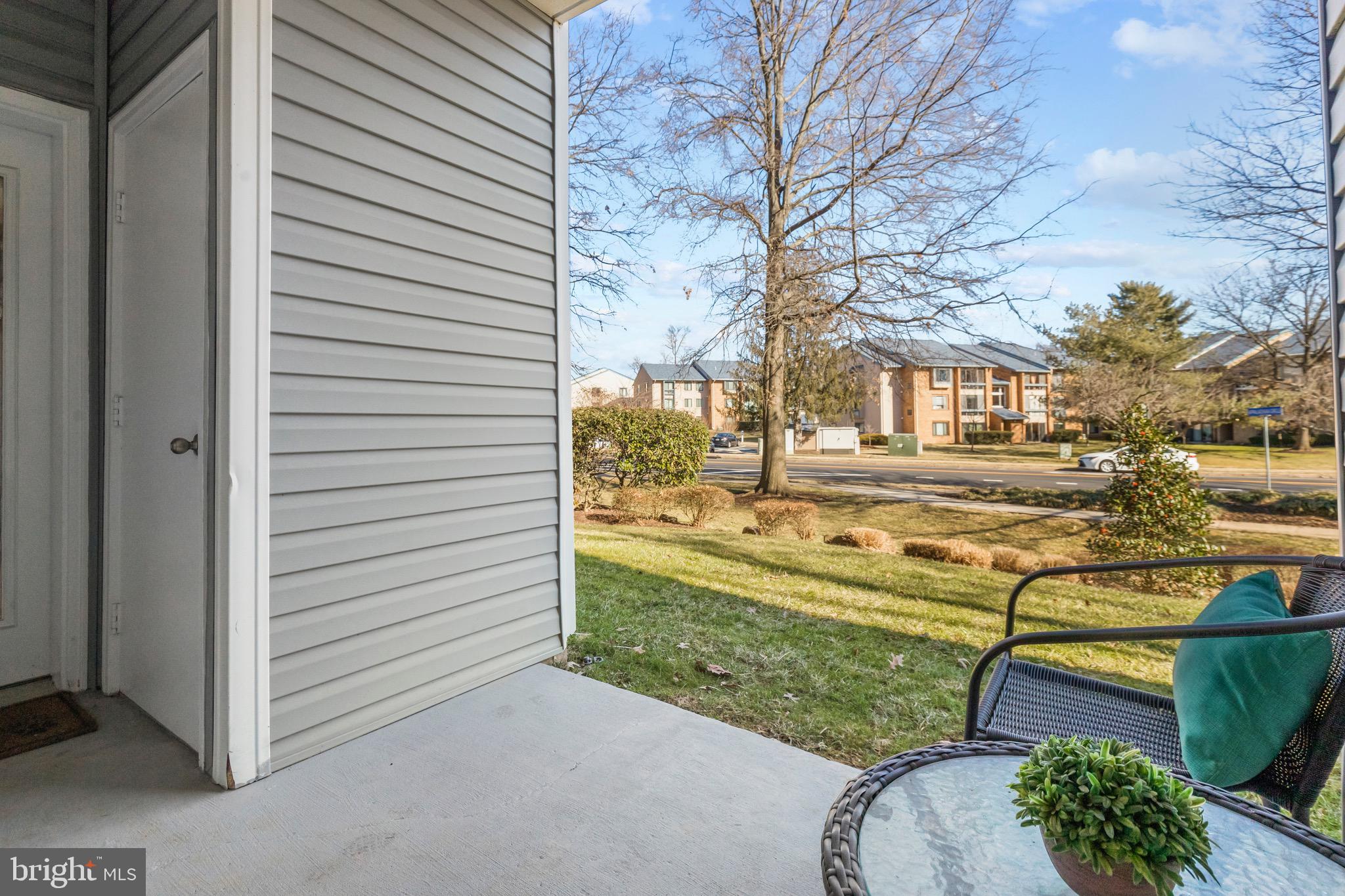 3175 SUMMIT SQUARE DR #5-A12
