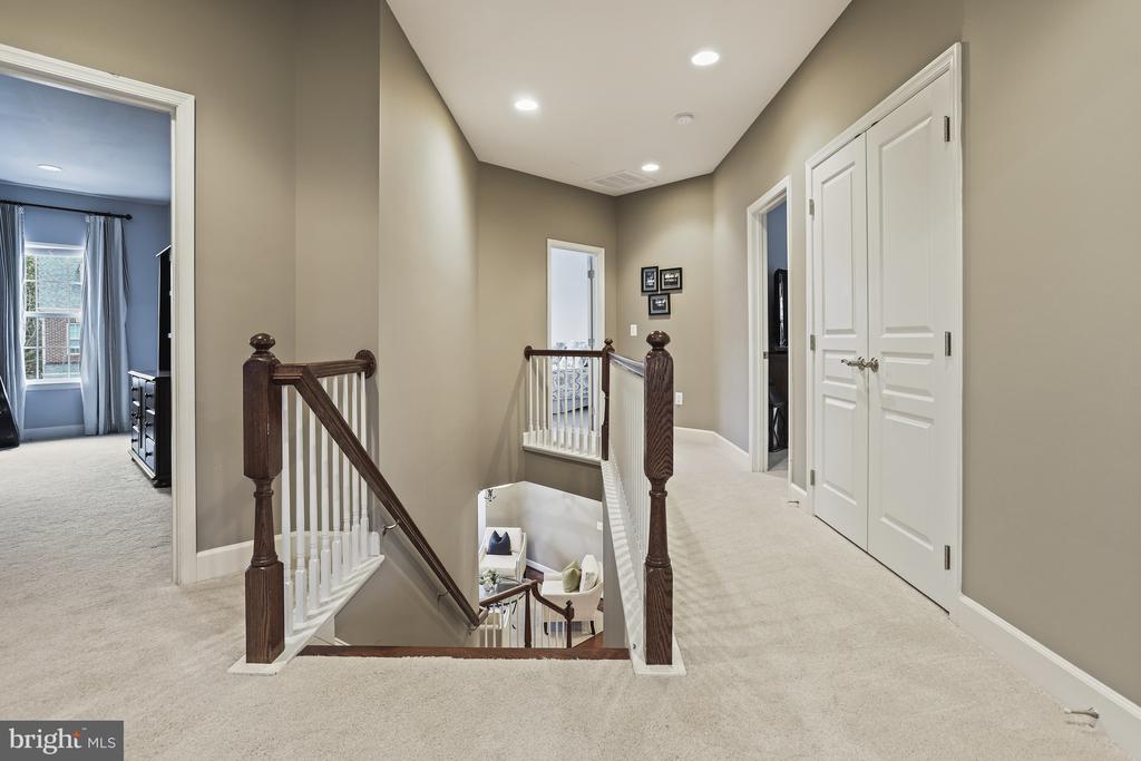 5809 Falls Gate Ct
