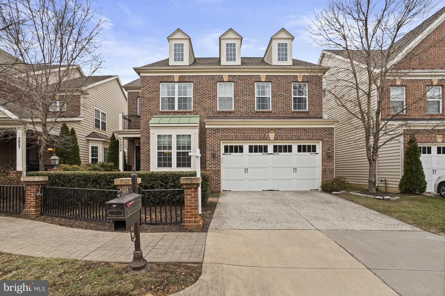 5809 Falls Gate Ct