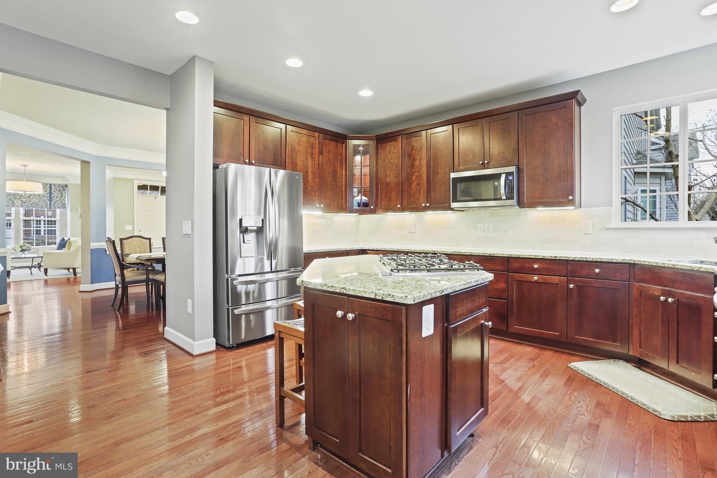5809 Falls Gate Ct