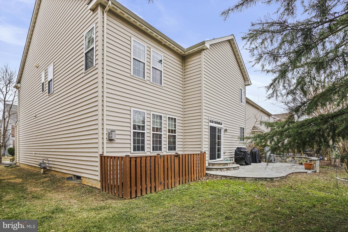 5809 Falls Gate Ct