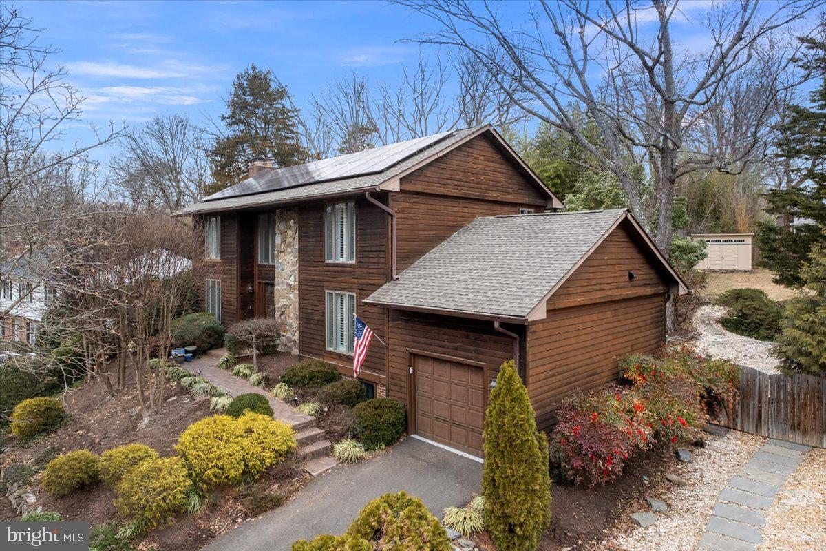 1716 Hollinwood Dr