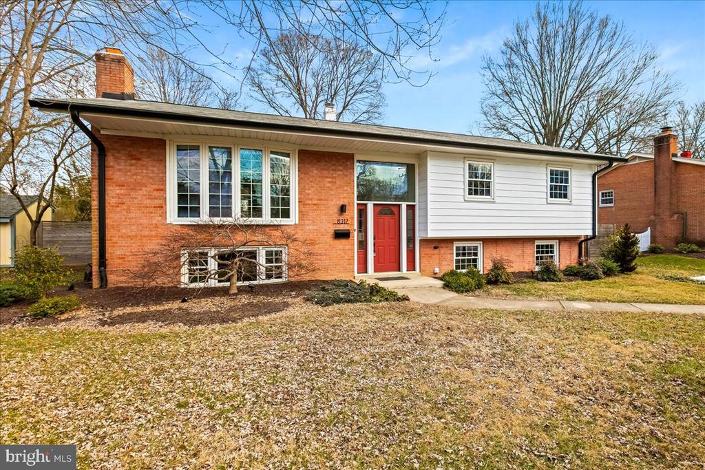 8317 Fort Hunt Rd