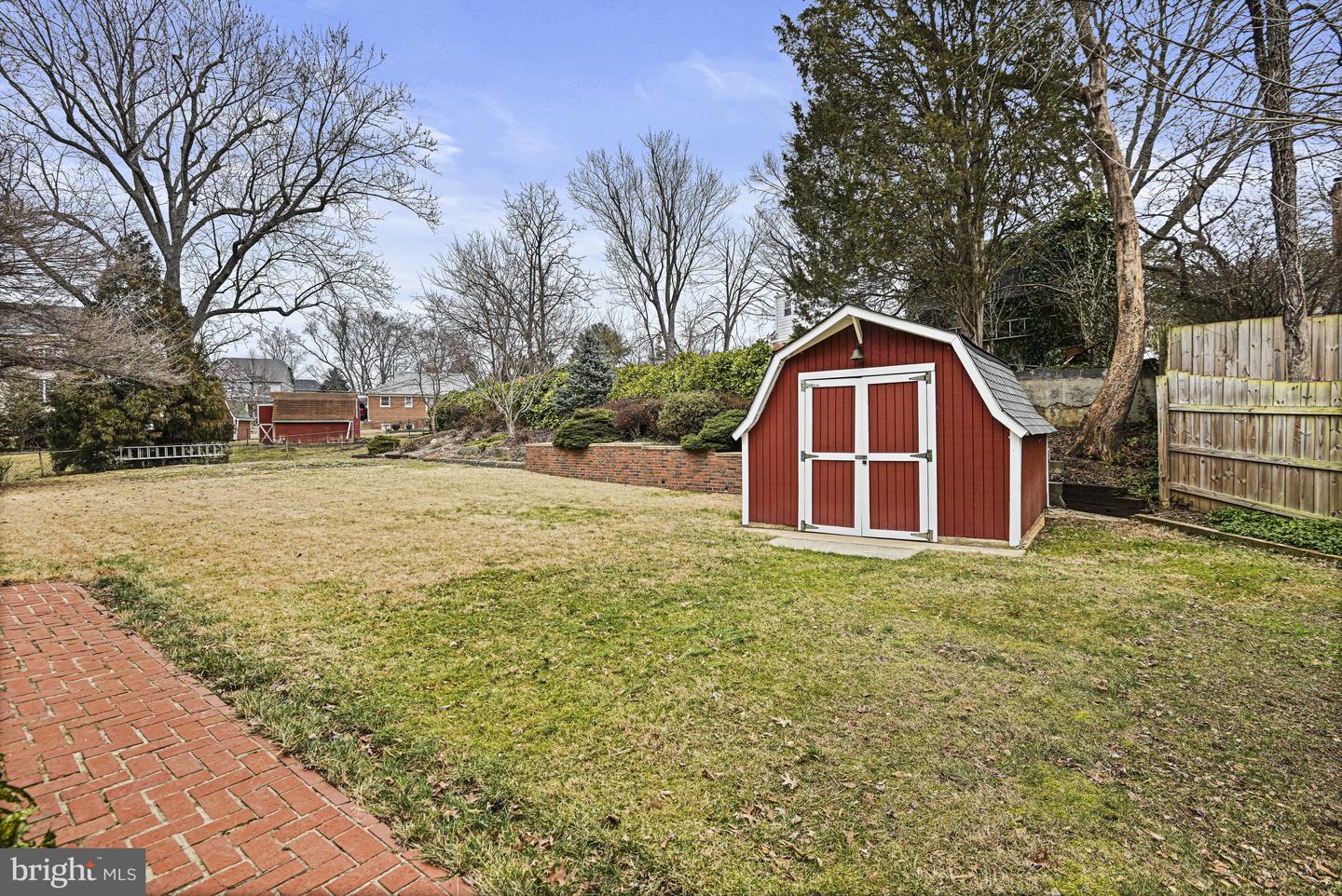 1905 Lamson Pl