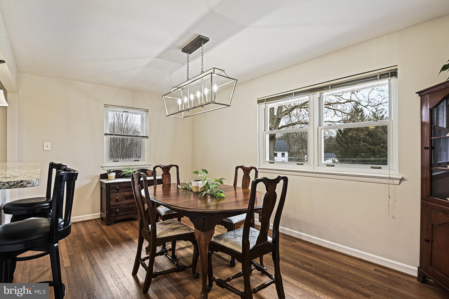 1905 Lamson Pl