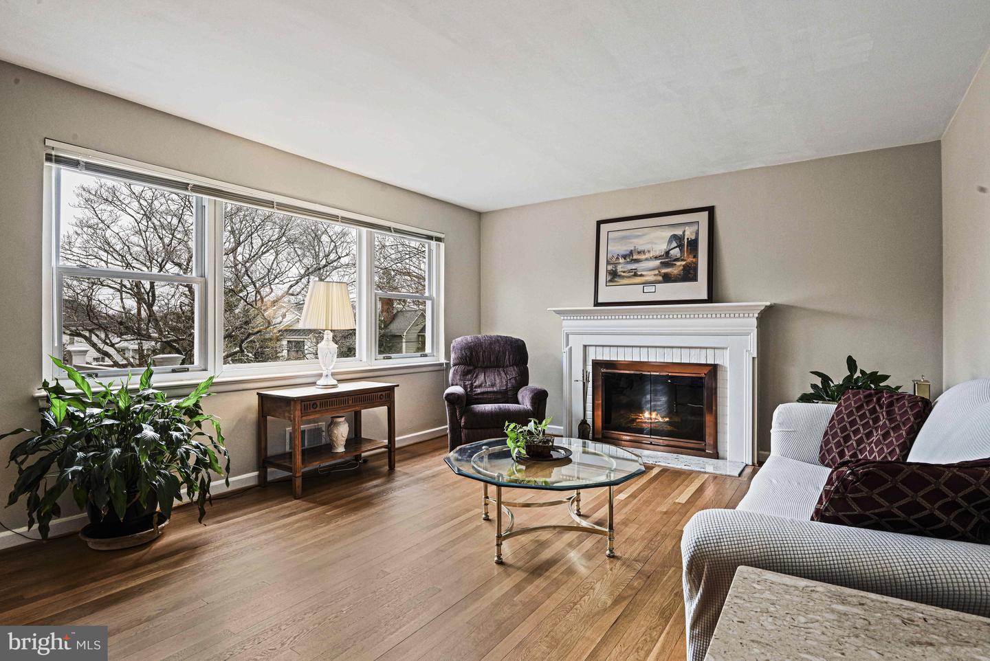 1905 Lamson Pl