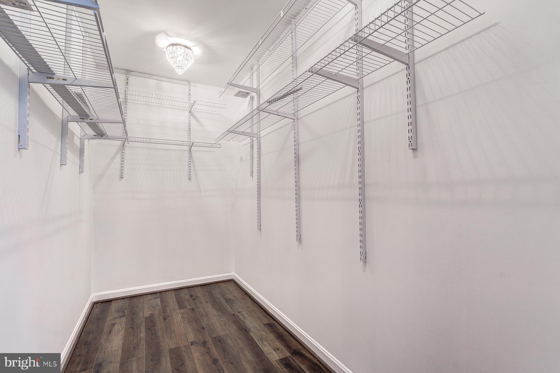 7119 MASON GROVE CT.