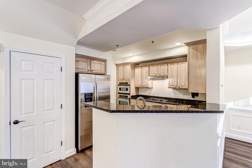 7119 MASON GROVE CT.