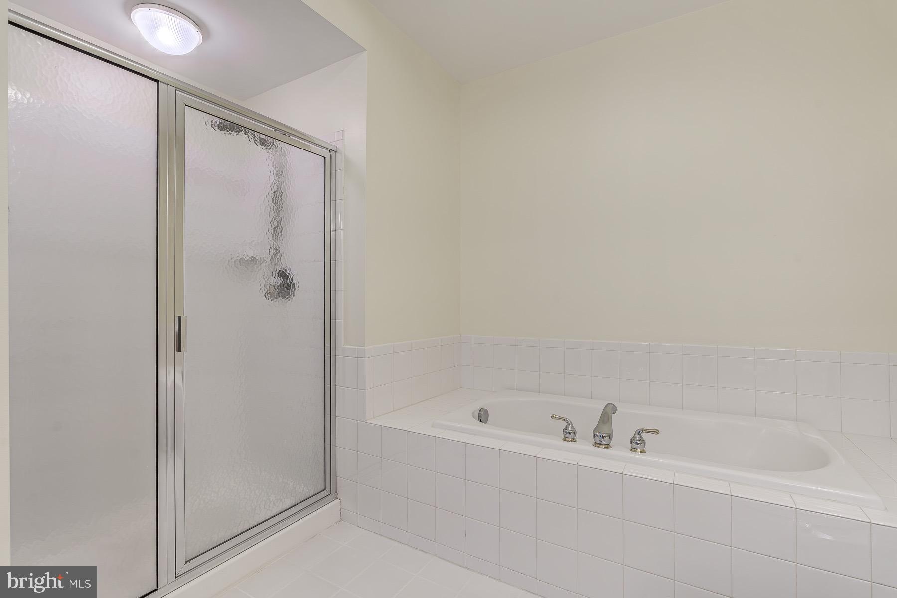 7119 MASON GROVE CT.