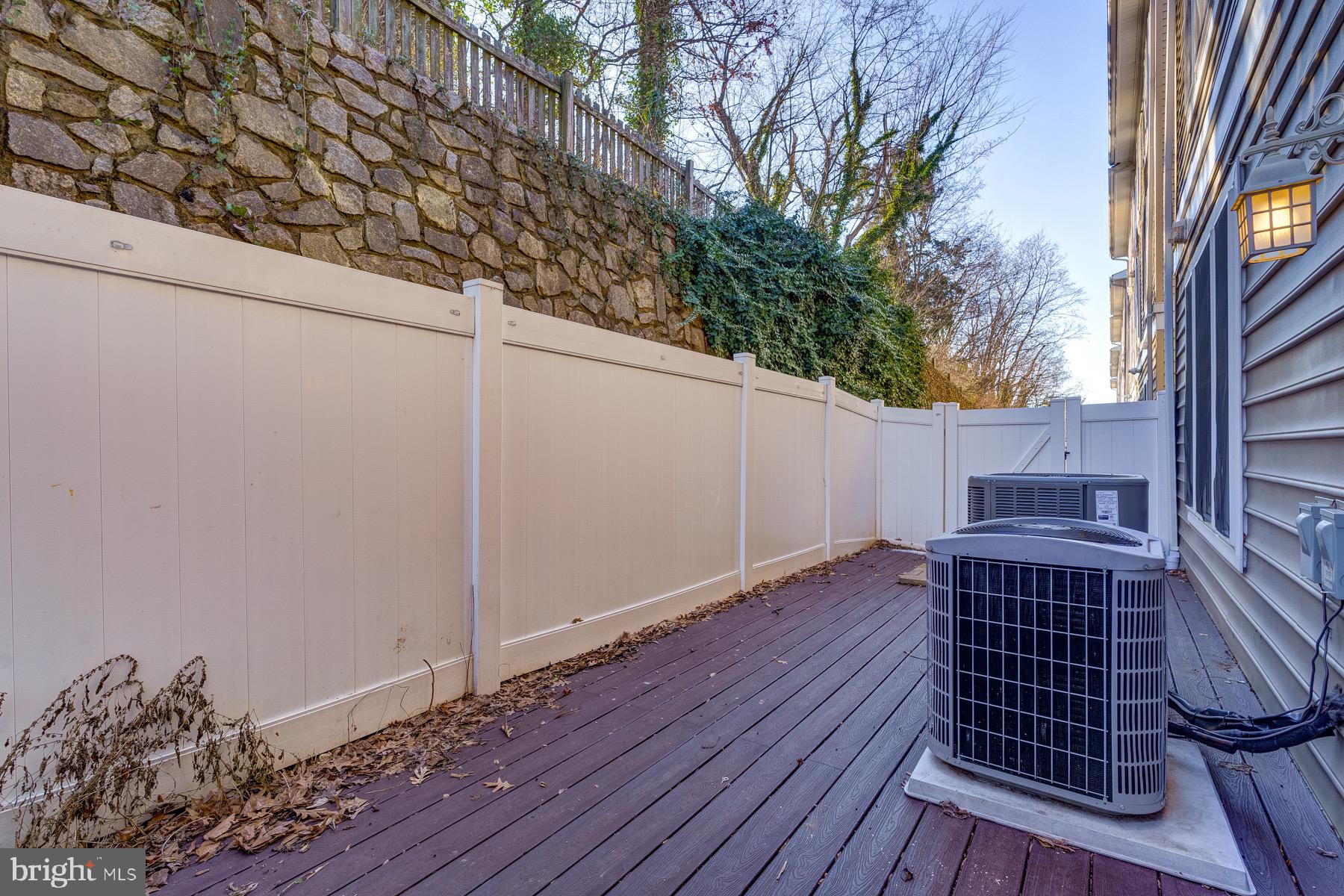 7119 MASON GROVE CT.