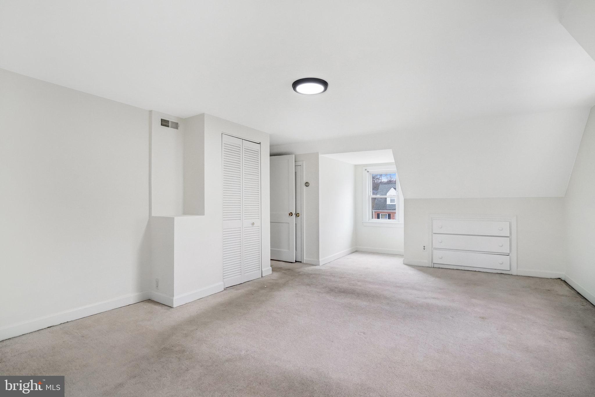 2833 Summerfield Rd