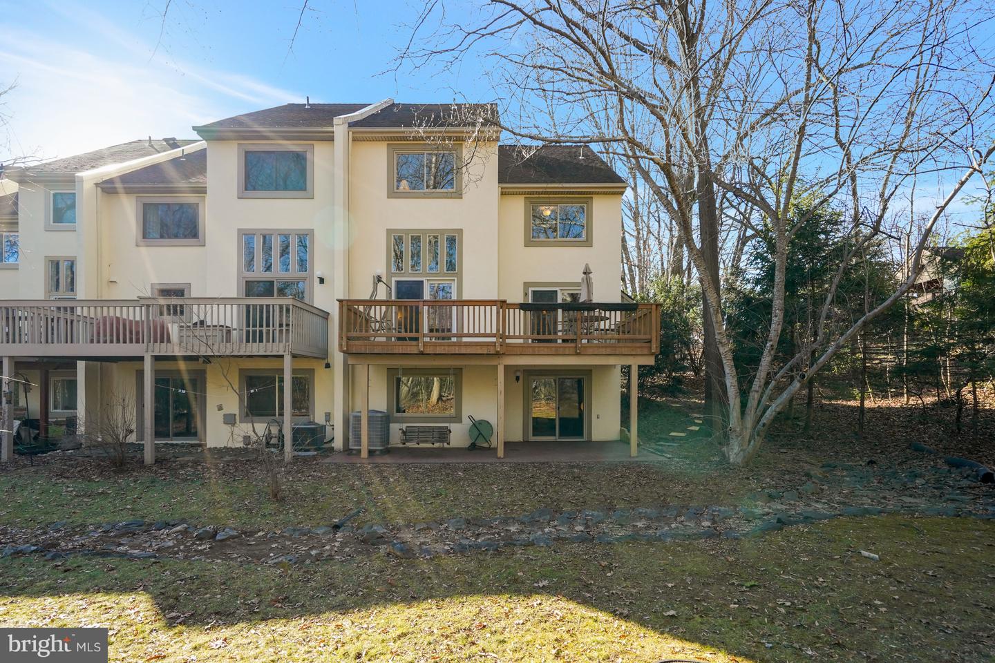 1515 Inlet Ct