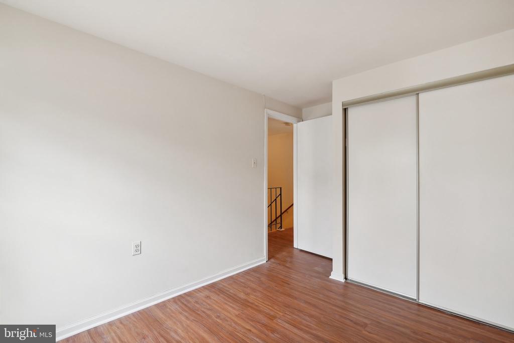 10258 QUIET POND TER