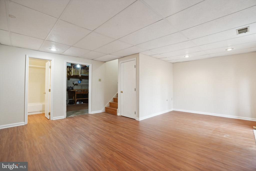 10258 QUIET POND TER