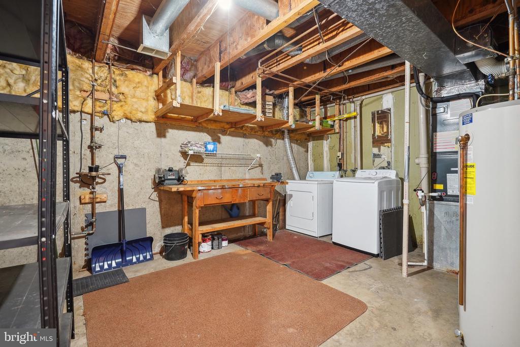 10258 QUIET POND TER