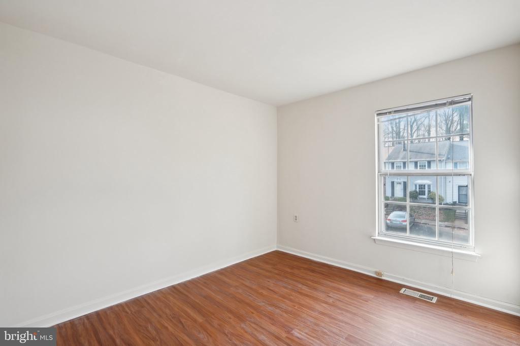 10258 QUIET POND TER