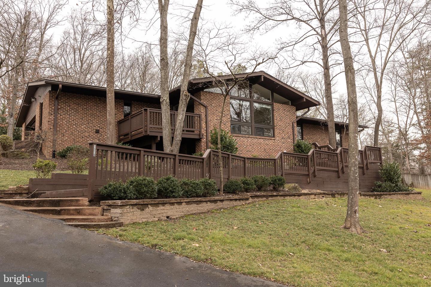 1310 Westhills Ln