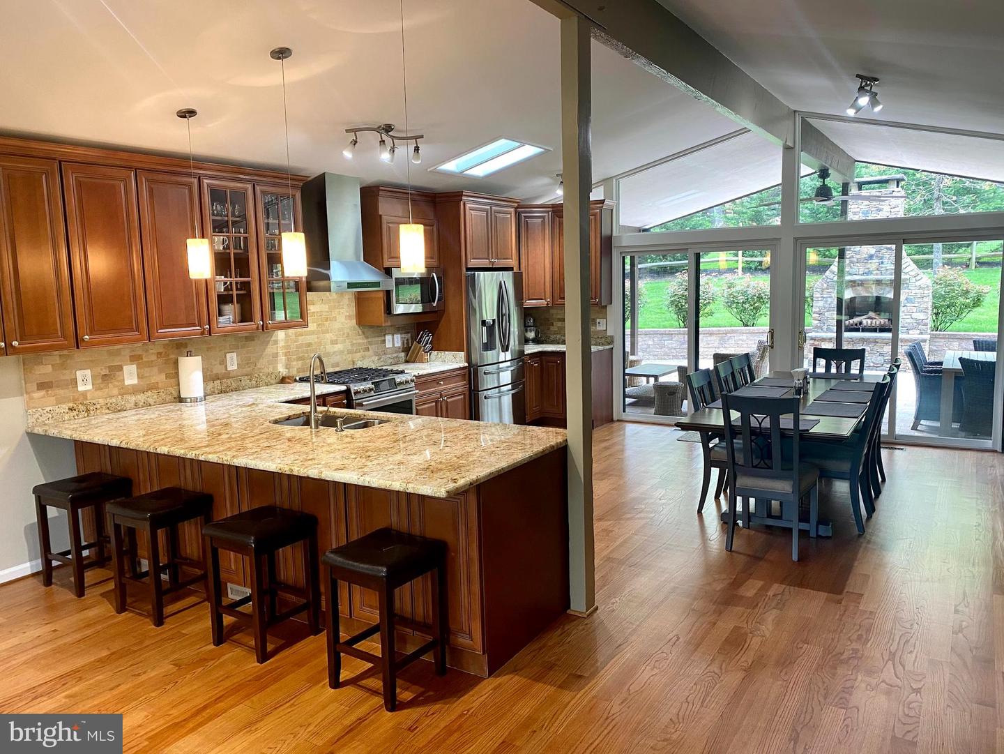 1310 Westhills Ln
