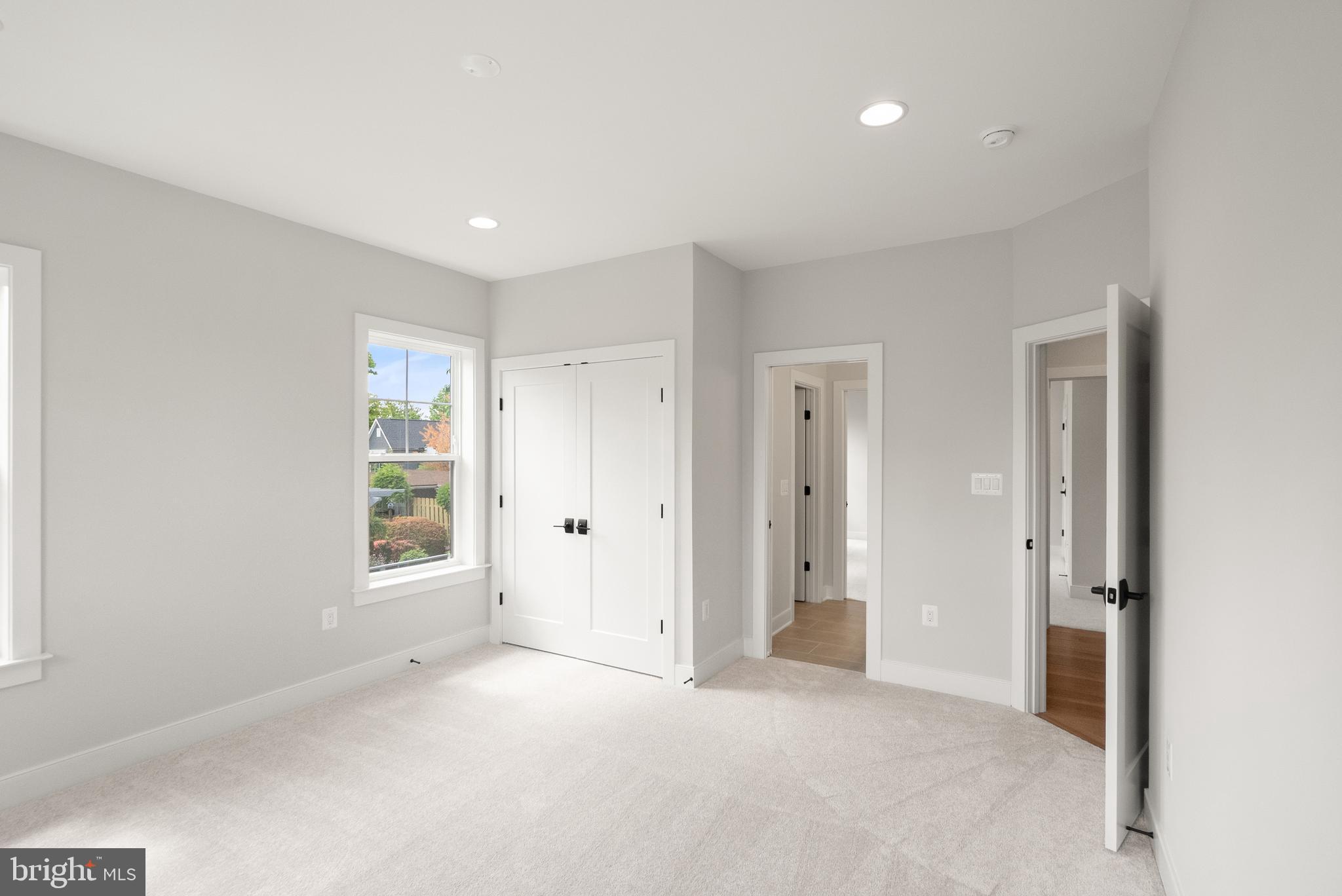 2238 HIGHLAND AVENUE