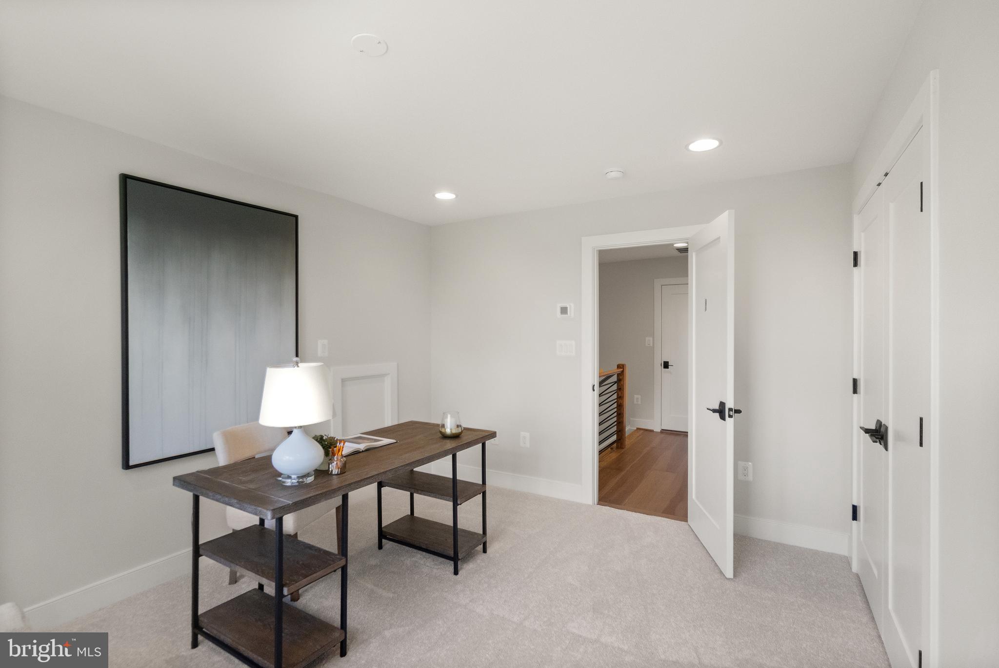2238 HIGHLAND AVENUE
