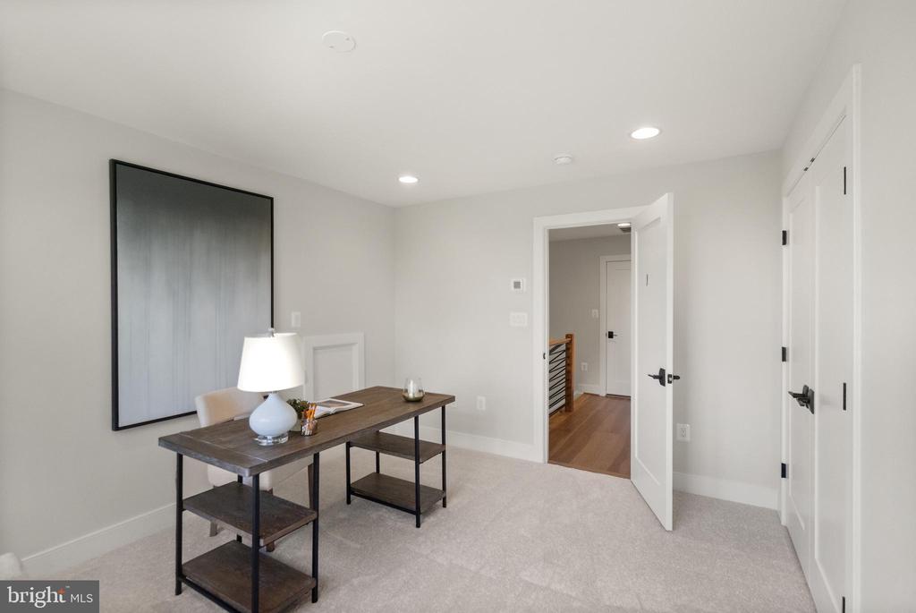 2238 HIGHLAND AVENUE